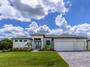 9445 Galaxie Cir, Port Charlotte, FL 33981