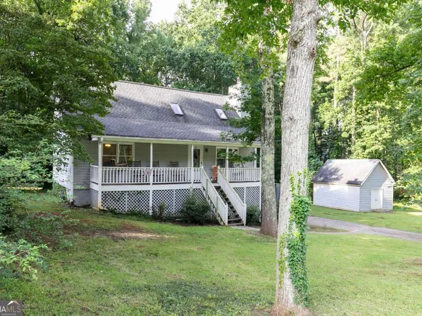 844 Hardy Cir, Dallas, GA 30157