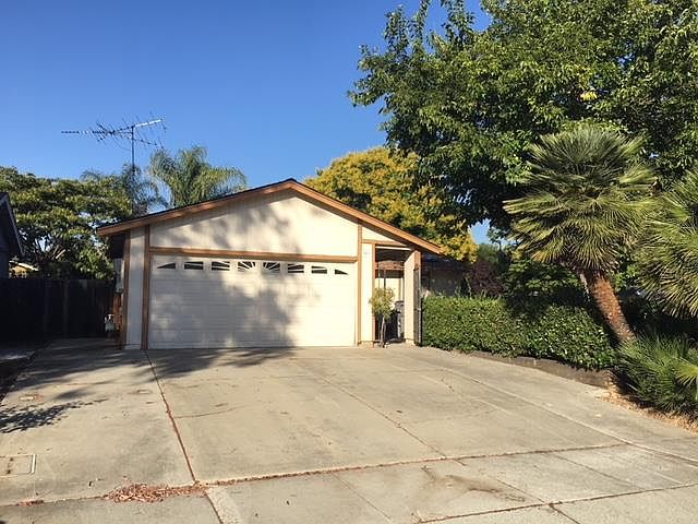 2nd image of 7105 Via Pacifica