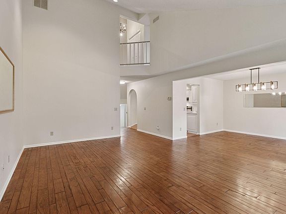 5th image of 7406 Cahill Rd