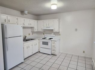 383 W 4900 S APT 4, Ogden, UT 84405