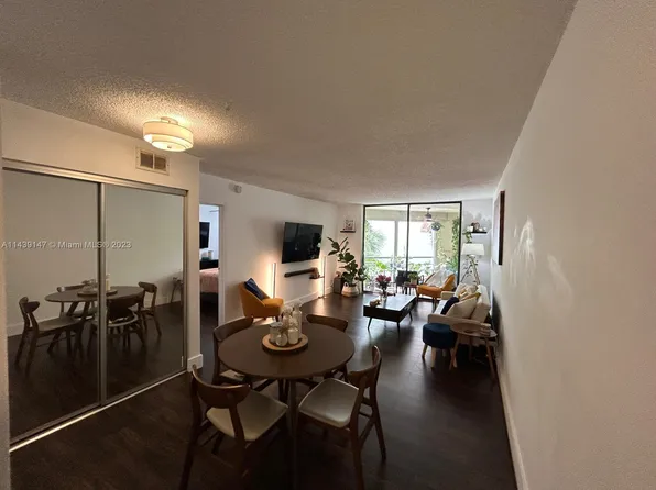 2821 N Miami Beach Blvd #3I, North Miami Beach, FL 33160