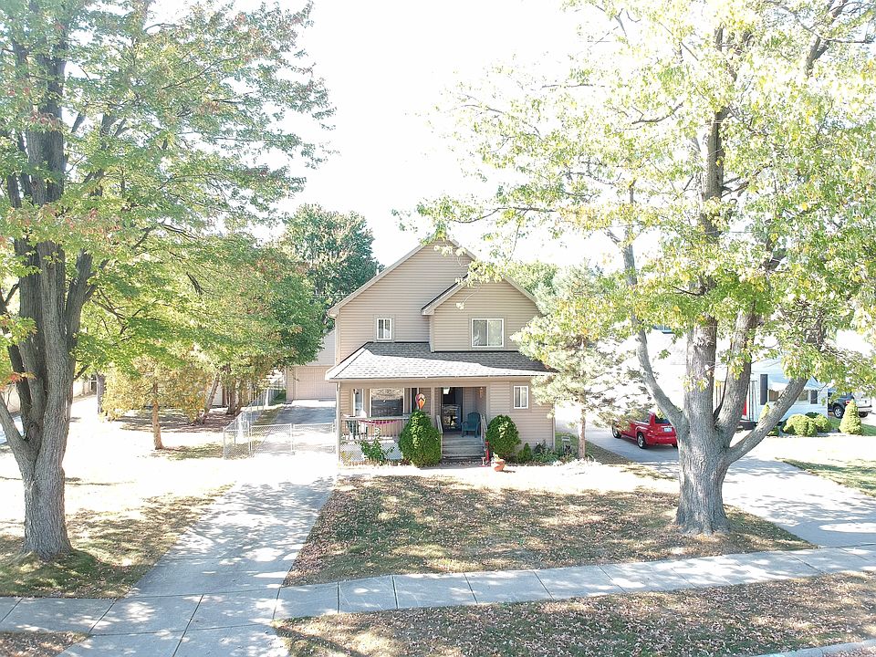 2nd image of 8885 Deering St