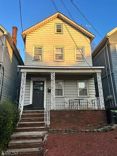 114 Ely St Photo 1