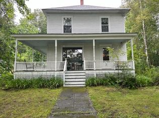 20 Prospect St, Greenville, ME 04441