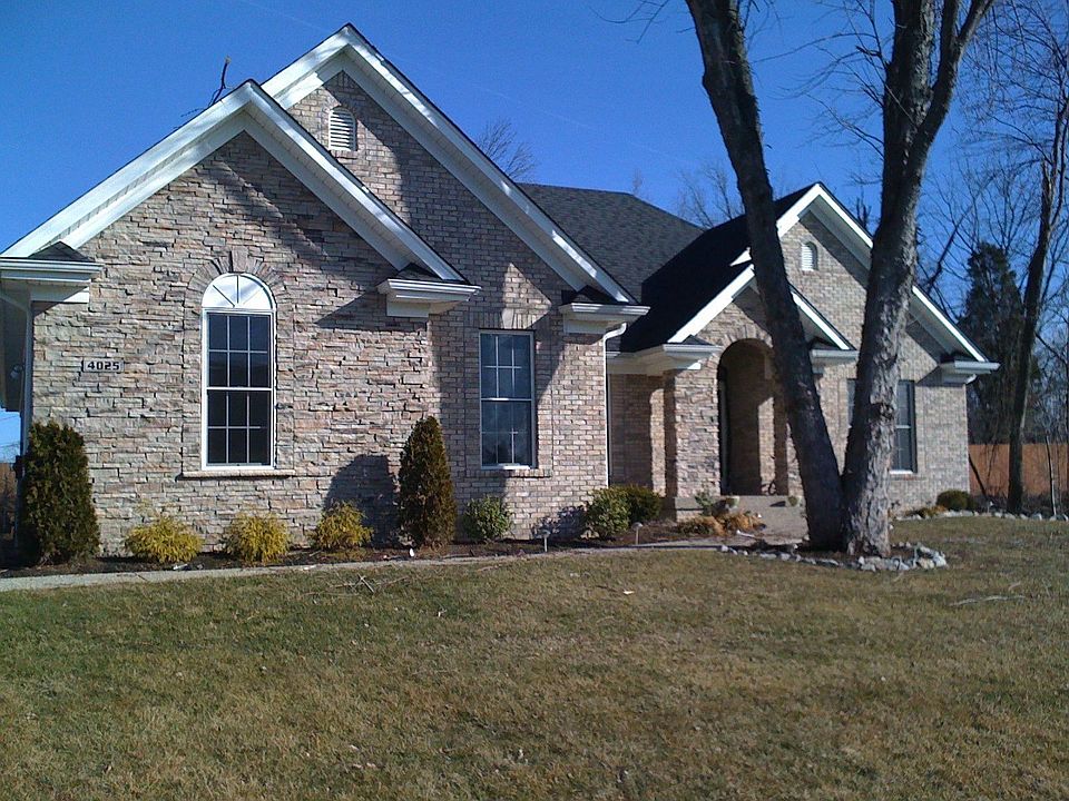 4025 Mulberry Row Way