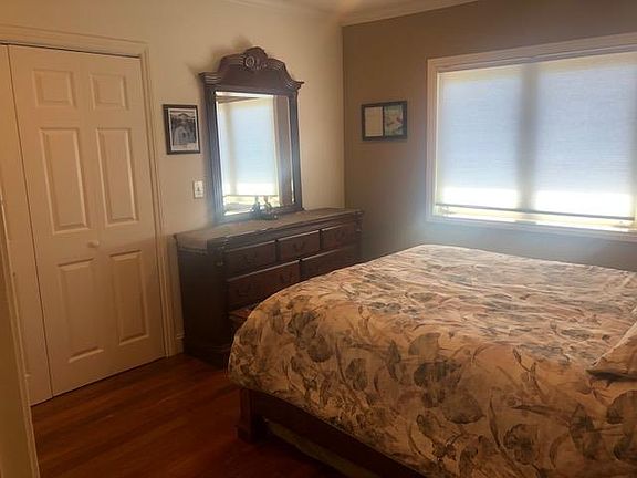 4th image of 1248 Capuchino Ave