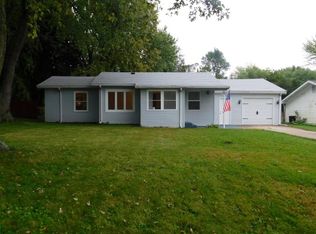 145 Errett Rd, Rochelle, IL 61068
