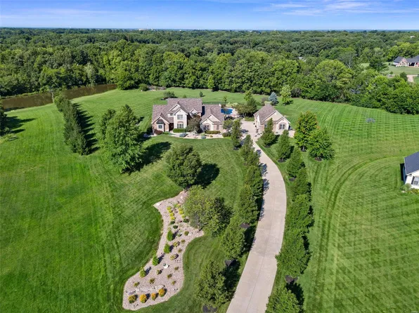 51 Addyston Place Ct, Wentzville, MO 63385