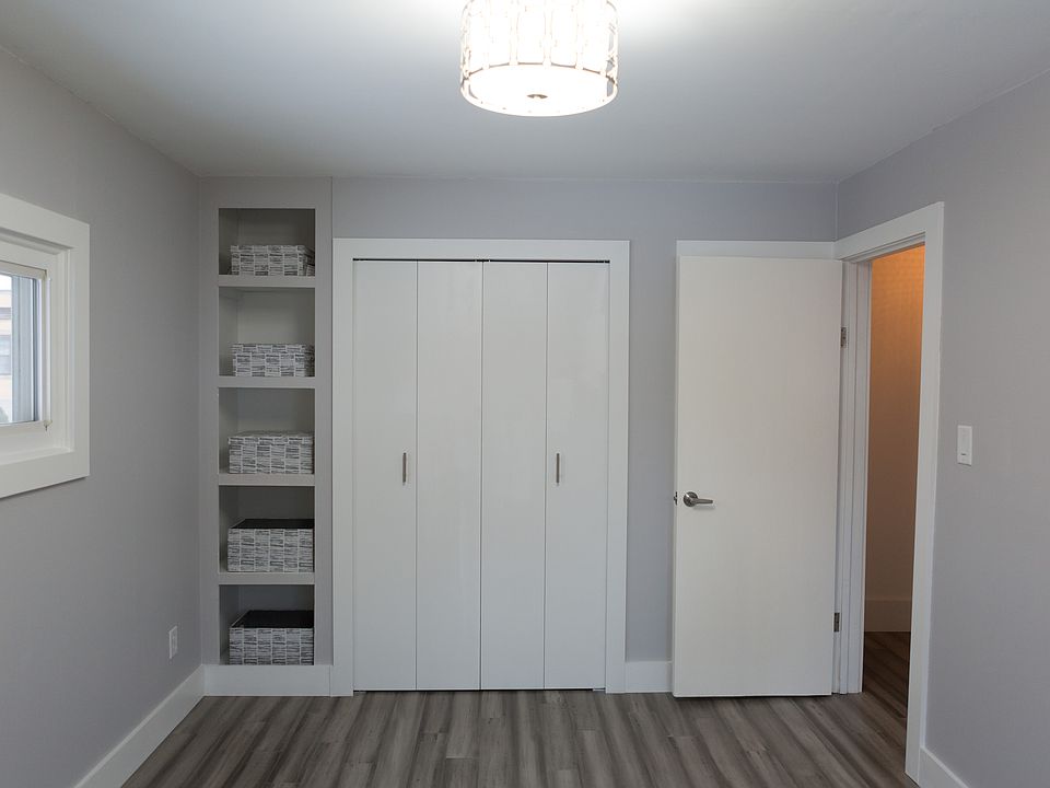 2nd image of 2746 Horton St