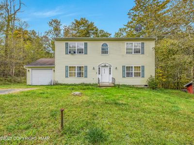 9076 Idlewild Dr, Tobyhanna, PA, 18466