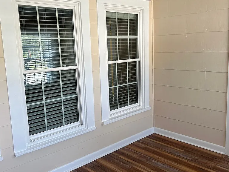 900 Laurel St — Photo 20