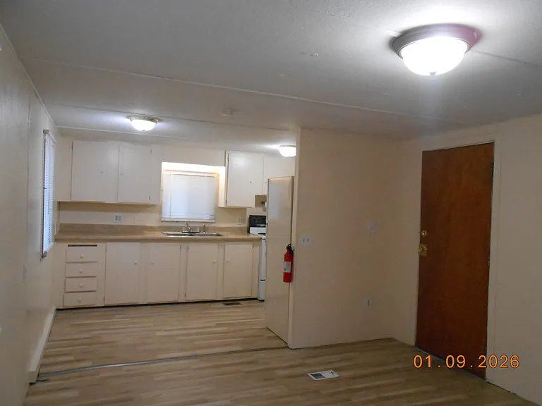 430 N C St #9 — Photo 46