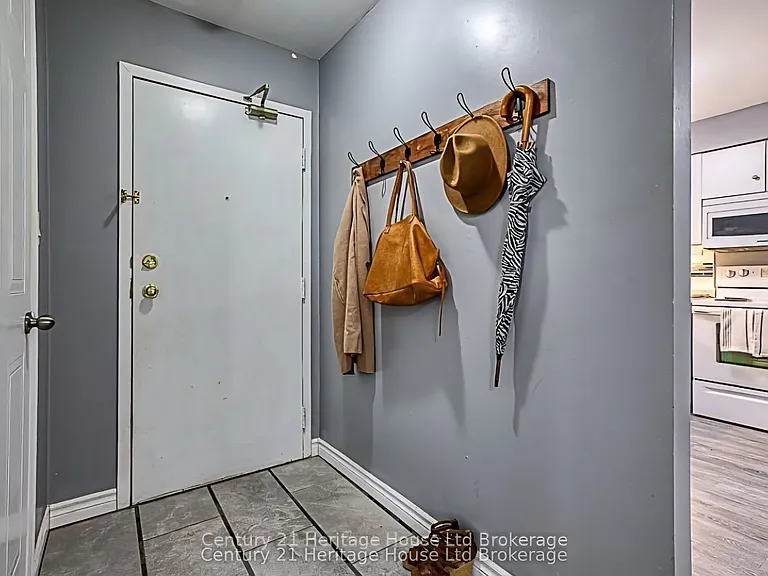 64 Hiawatha Rd #13 — Photo 3