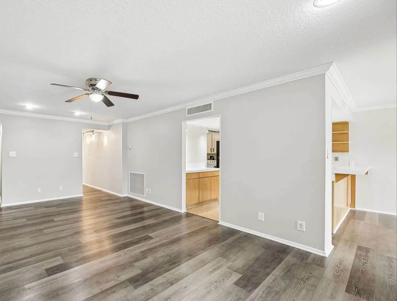 2 bed, 1448 sqft, $1,500 — Photo 4