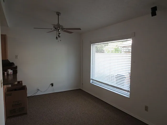 6713 S Sheridan Rd — Photo 7