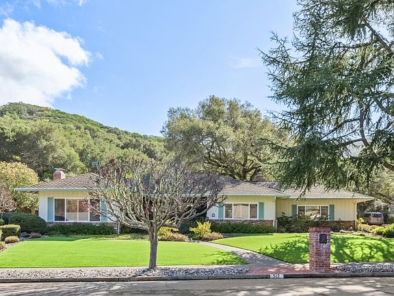 3rd image of 517 Fairway Drive