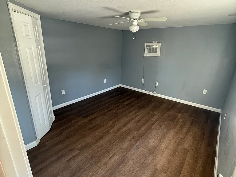 234 Brigadier Dr — Photo 9
