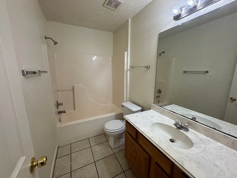 8045 Cannonwood Dr — Photo 14