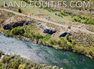14070 Dennis Pl, Hornbrook, CA 96044
