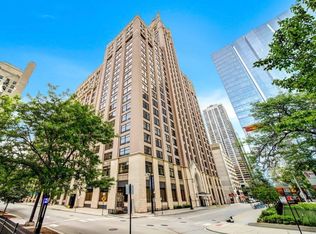 680 N Lake Shore Dr APT 817, Chicago, IL