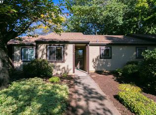 2716 SE 138th Ave APT 61, Portland, OR 97236