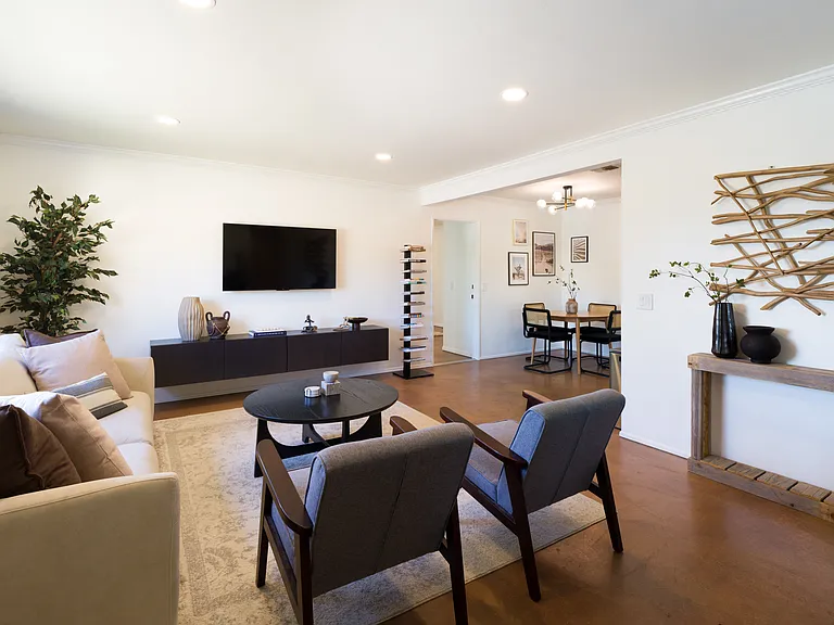 7592 Pinon Dr — Photo 8