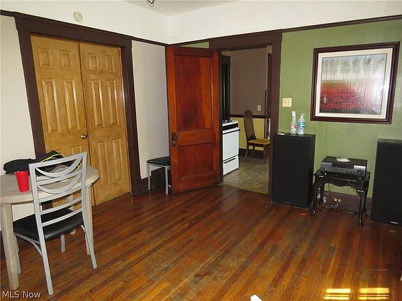 2nd image of 3291 W 38th St