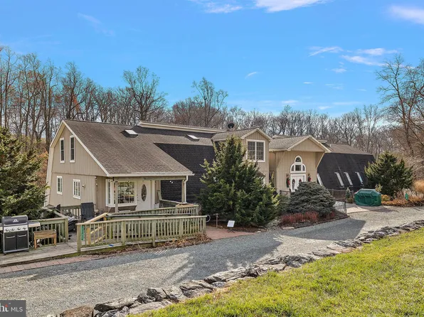 1140 Goshen Mill Rd, Peach Bottom, PA 17563