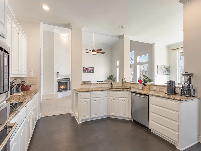 3227 Preston Hills Cir — Photo 19