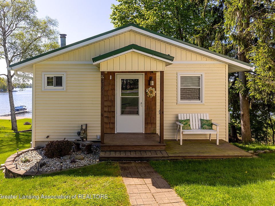1st image of 6391 Lakeshore Dr