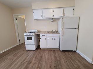 1517 E Royall Pl #2, Milwaukee, WI 53202