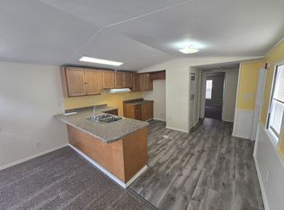 10700 Cochiti Rd S #E-32, Albuquerque, NM 87123