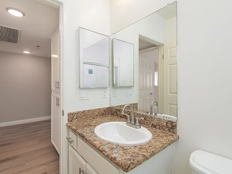 7120 Ramsgate Ave #106 — Photo 14