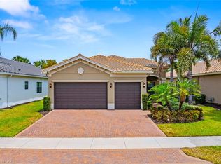 4152 Aspen Chase Dr, Naples, FL 34119