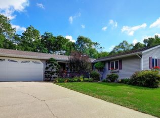 1400 Linden Ct, Burlington, WI 53105