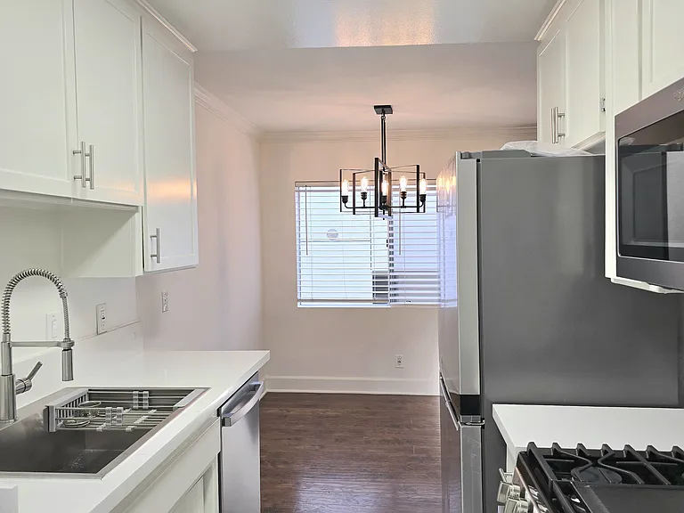 Kitchen to Dining