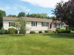 80 Ripton Rdg, Monroe, CT 06468