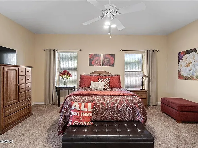 6339 E Claire Dr — Photo 7