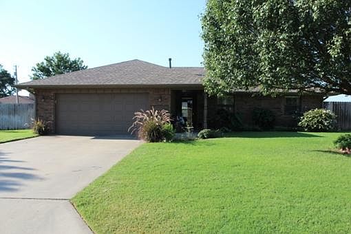 1st image of 204 Shannon Dr