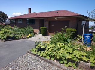 5700 SW Orleans St, Seattle, WA 98116