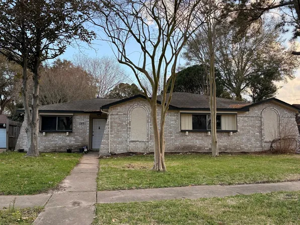 9219 Tooley Dr, Houston, TX 77031