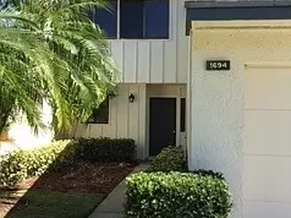 1694 SW Crossings Cir, Palm City, FL 34990