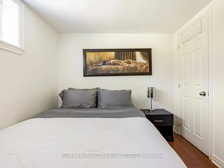 4230 Bloor St W #BASEMENT — Photo 12