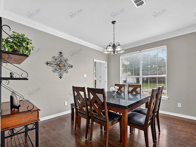 2061 Le Mans Dr — Photo 15