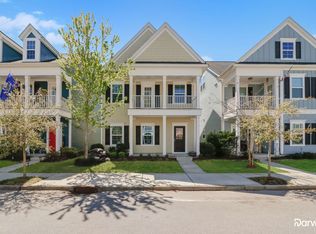 411 Forsythia Ave, Summerville, SC 29483