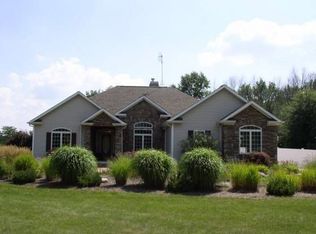 4894 E Allen Rd, Webberville, MI 48892