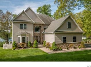 61 Dean Hill Rd, New Windsor, NY 12553