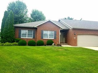 3501 Cattail Cv, Pekin, IL