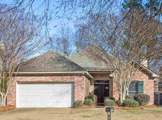 702 Napoleon Ct, Ridgeland, MS 39157